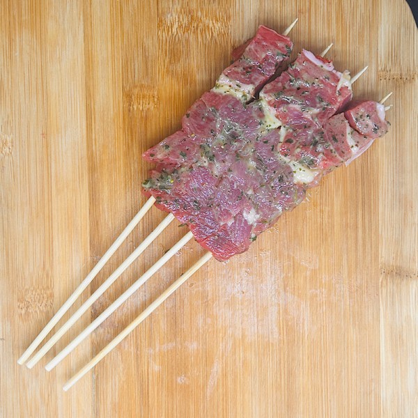 Mini brochettes d'agneau